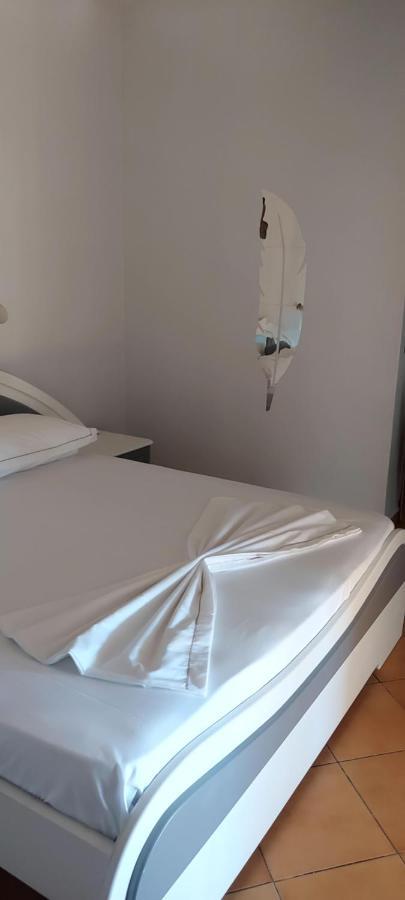 Kanina Hotel&Hostel Sarande Ngoại thất bức ảnh