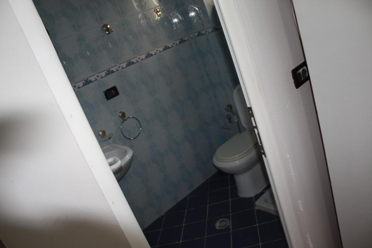 Kanina Hotel&Hostel Sarande Ngoại thất bức ảnh