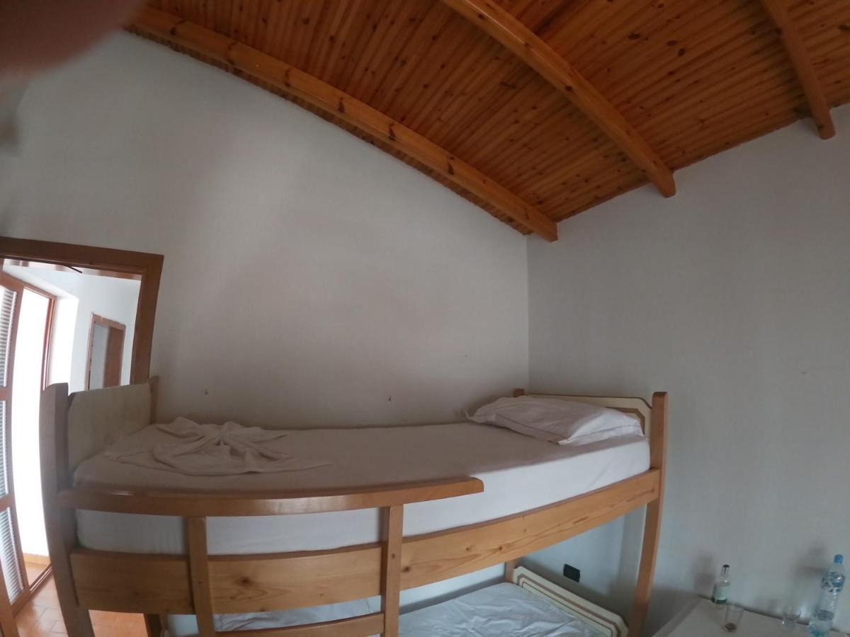 Kanina Hotel&Hostel Sarande Ngoại thất bức ảnh