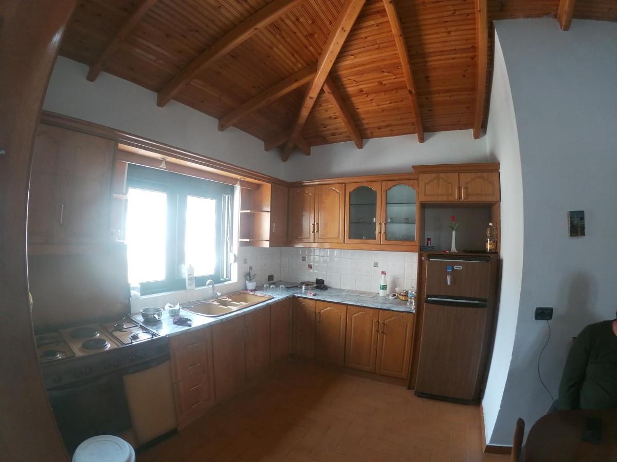 Kanina Hotel&Hostel Sarande Ngoại thất bức ảnh