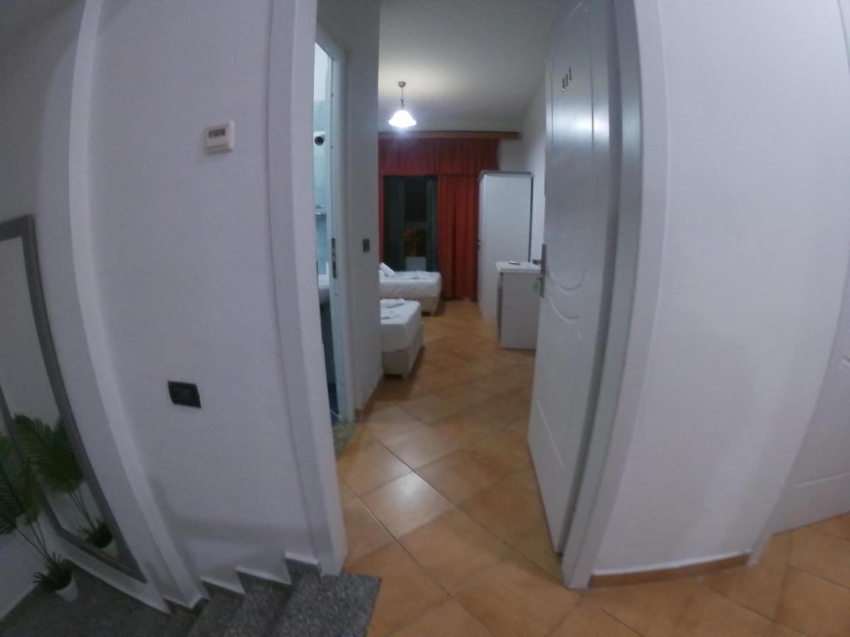 Kanina Hotel&Hostel Sarande Ngoại thất bức ảnh