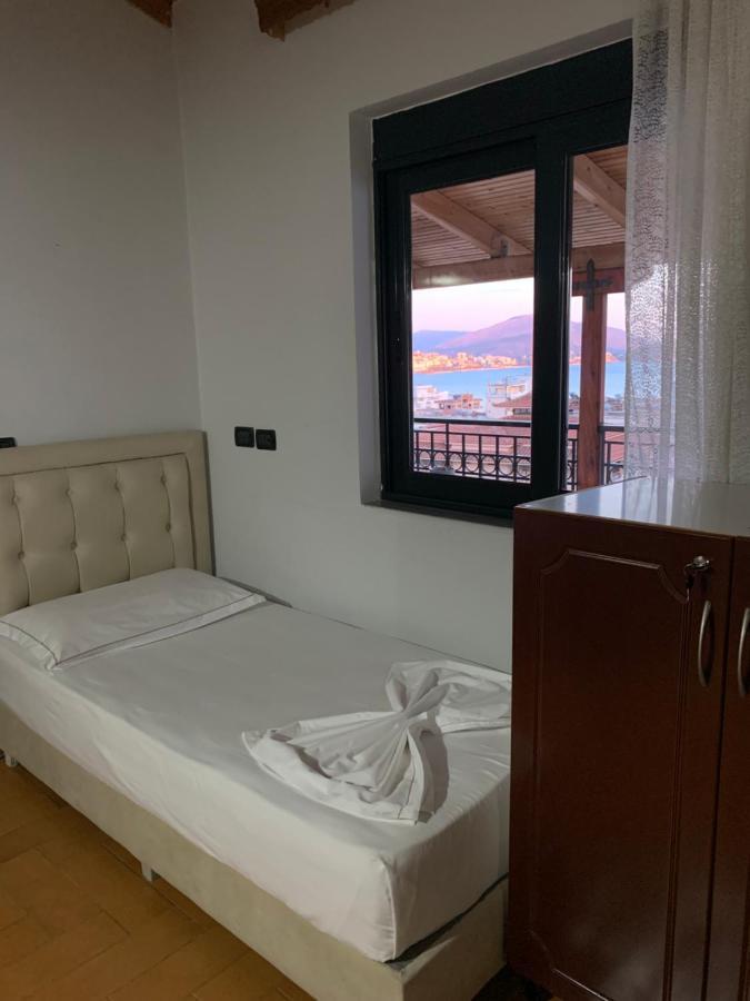 Kanina Hotel&Hostel Sarande Ngoại thất bức ảnh