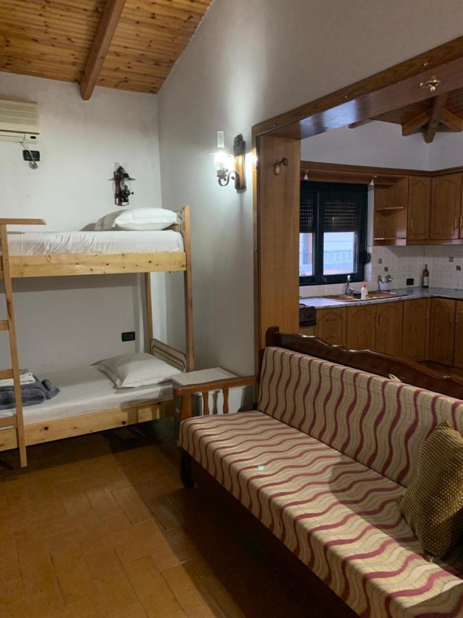 Kanina Hotel&Hostel Sarande Ngoại thất bức ảnh